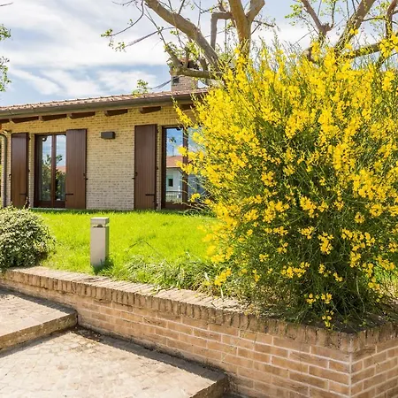 Villa Sara San Costanzo