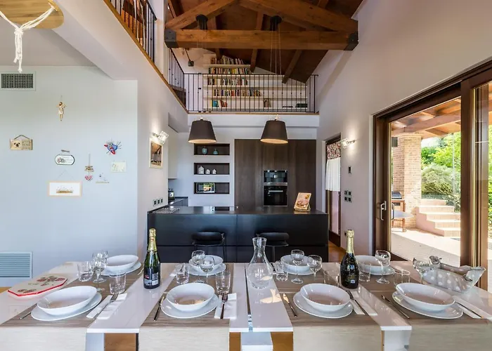 Sara Villa San Costanzo